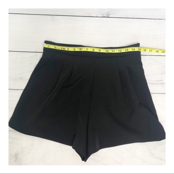 Topshop Cherry High Waist Pleated Shorts - Picture 7 of 10